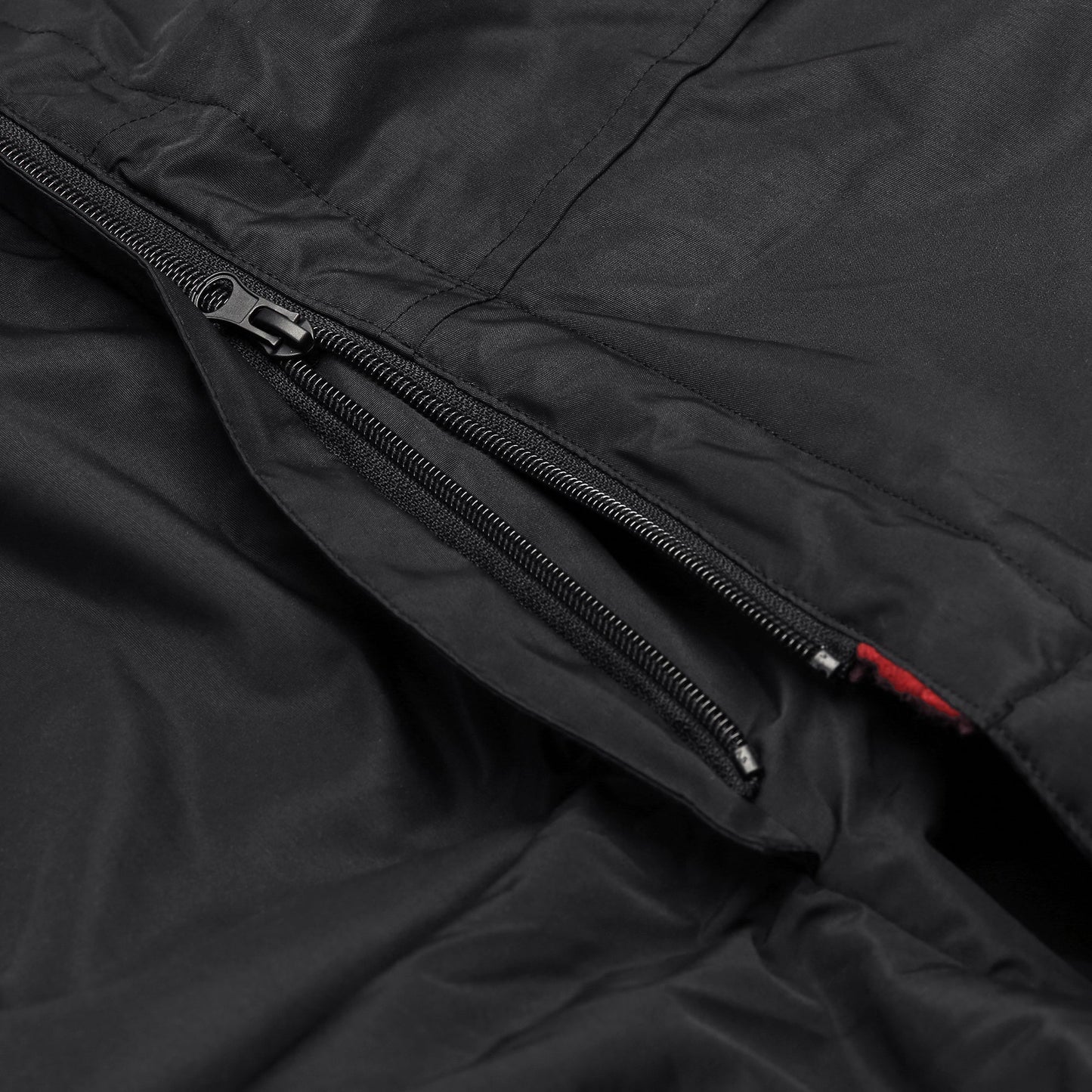 Sports-Cape Fully Waterproof & Insulated - Black & Burgundy