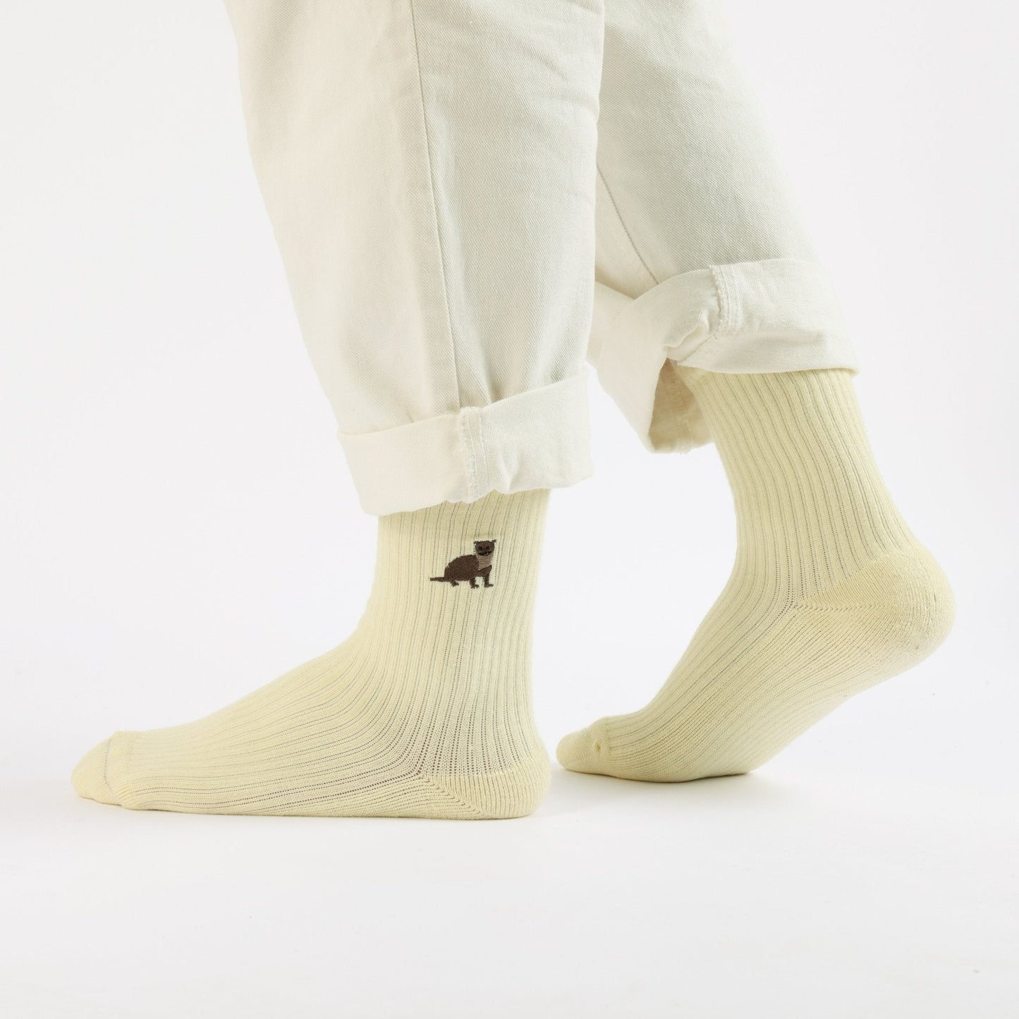 Save the Otter Ribbed Bamboo Socks