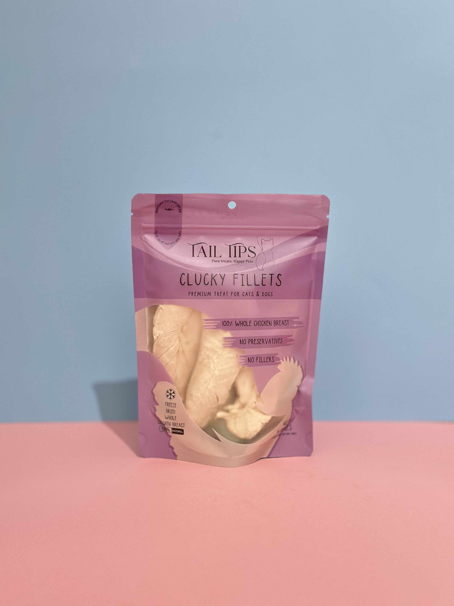 Clucky Filets - 100% Freeze-Dried Chicken Breast Treats | Pure & Natural | Tail Tips UK | 4pcs pack